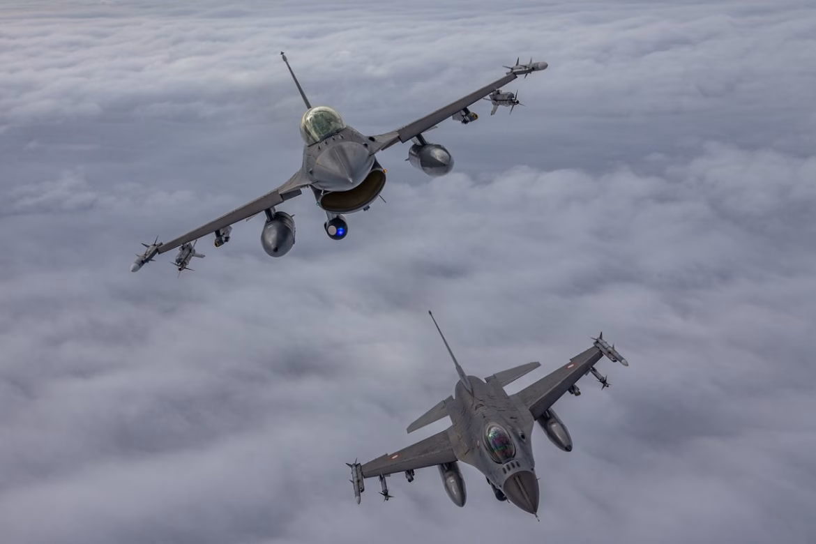 F-16 ukrainas rrëzon për herë të parë një avion rus në luftim ajror