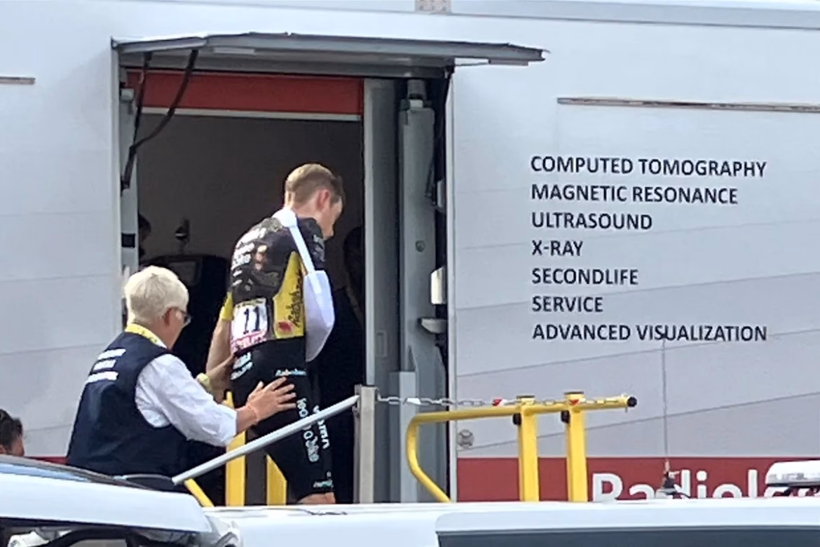 Vingegaard rrëzohet dhe tërhiqet nga Tour pas testit të hershëm antidoping, Evenepoel fiton etapën e 15-të