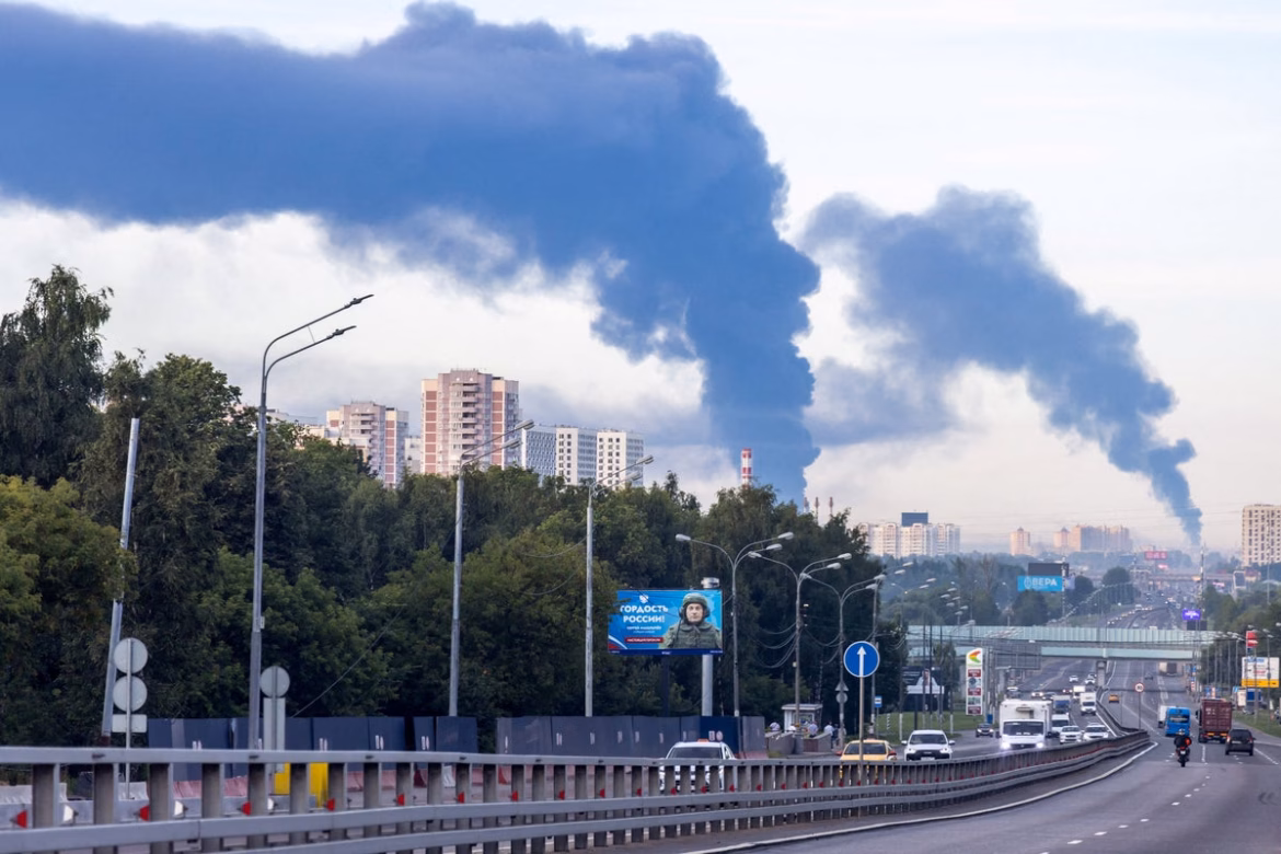 Sulm masiv me dronë në Moskë dhe anije në Odesa, Zelensky përballet me protesta të brendshme